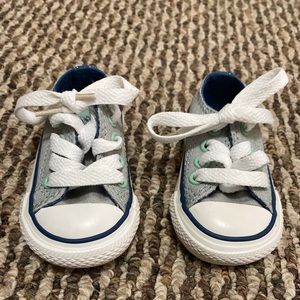 Baby shoes